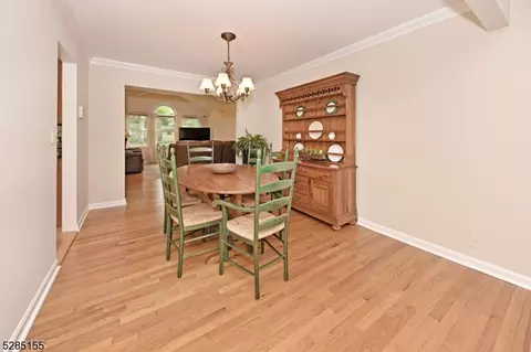 287 Spencer Pl, Paramus, NJ 07652 photo 16
