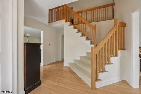 26 Drake Ct, Randolph, NJ 07869 photo 4