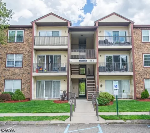219 Robertson Way, Lincoln Park, NJ 07035