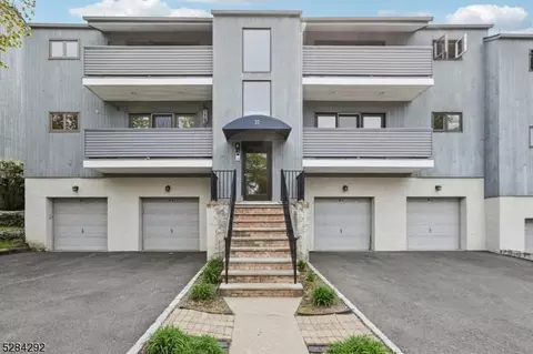 27 Espy Rd #A5, Caldwell, NJ 07006