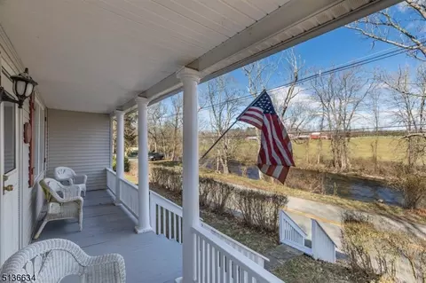 104 Musconetcong River Rd, Glen Gardner, NJ 08826