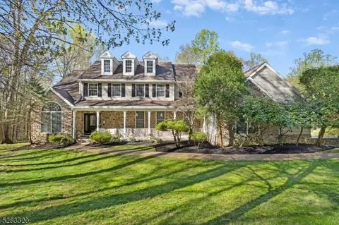 608 Sussex Ave, Morristown, NJ 07960