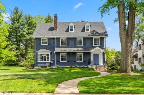 1077 Hillside Ave, Plainfield, NJ 07060
