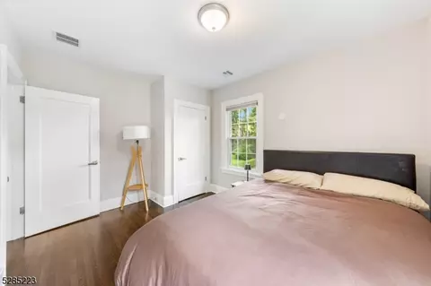 1077 Hillside Ave, Plainfield, NJ 07060 photo 21