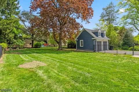 1077 Hillside Ave, Plainfield, NJ 07060 photo 30