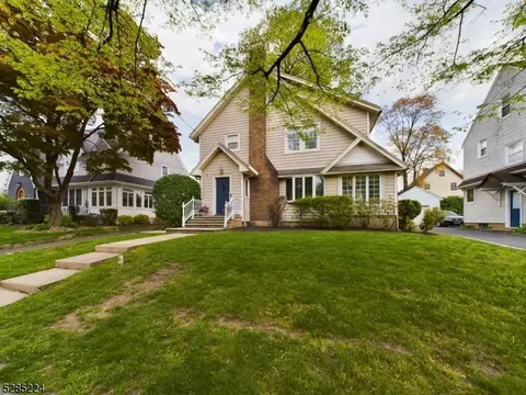 29 Harding Rd, Glen Rock, NJ 07452