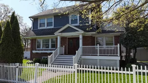50 Vernon Ter, Bloomfield, NJ 07003