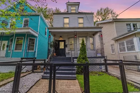 49 S Munn Ave, Newark, NJ 07106