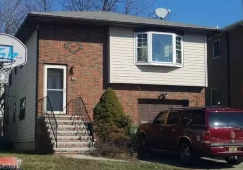 701 Mccandless Pl, Linden, NJ 07036