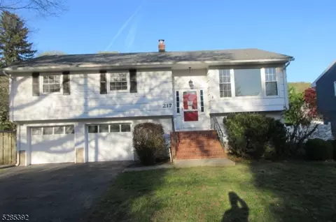 217 Ramapo Ave, Pompton Lakes, NJ 07442