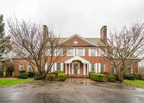 127 Hope Rd, Blairstown, NJ 07825