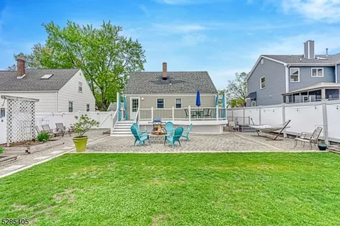 412 Giles Ave, Middlesex, NJ 08846 photo 25