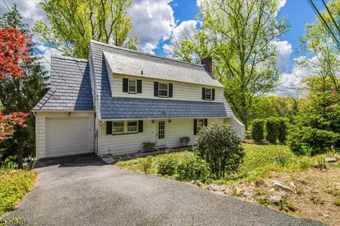 26 Conklin Ave, Morristown, NJ 07960