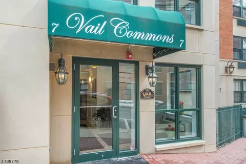 7 Prospect St #302, Morristown, NJ 07960