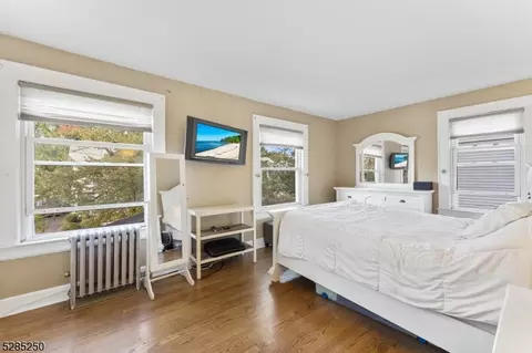 95 Davis Ave, Bloomfield, NJ 07003 photo 32