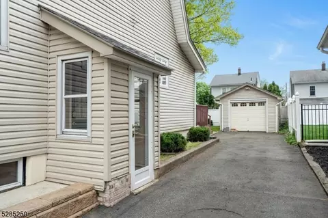 95 Davis Ave, Bloomfield, NJ 07003 photo 27