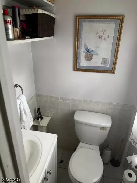641 Lorraine Ave, Middlesex, NJ 08846 photo 7