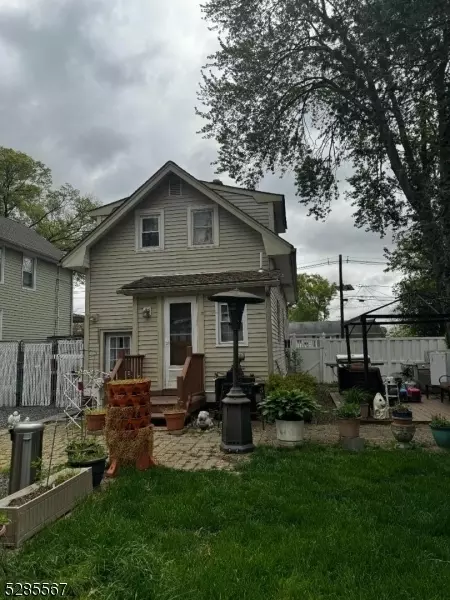 641 Lorraine Ave, Middlesex, NJ 08846 photo 9