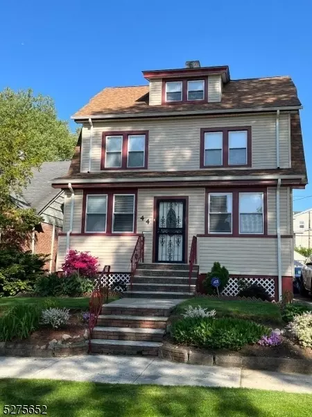 44 Hillcrest Ter, East Orange, NJ 07018