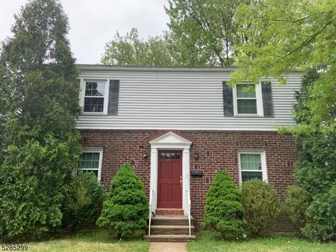 2277 Whittier St, Rahway, NJ 07065