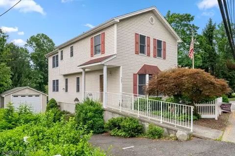 983 Valley Rd, Clifton, NJ 07013