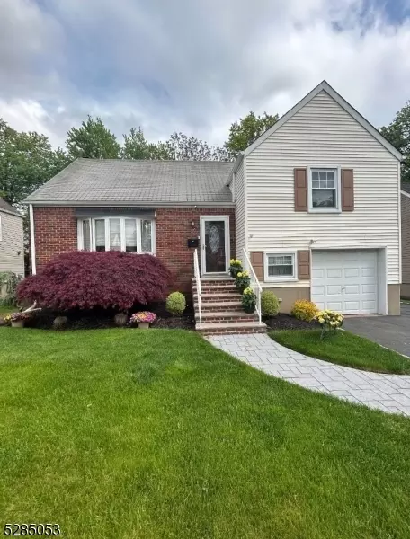 50 Howard Pl, Nutley, NJ 07110