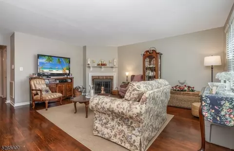 21 Marsh Hawk, Hackettstown, NJ 07840 photo 5