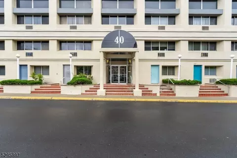 40 Fayette St #36, Perth Amboy, NJ 08861