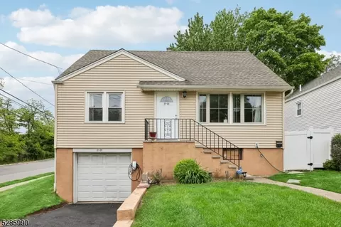 21 Howard Ave, Passaic, NJ 07055