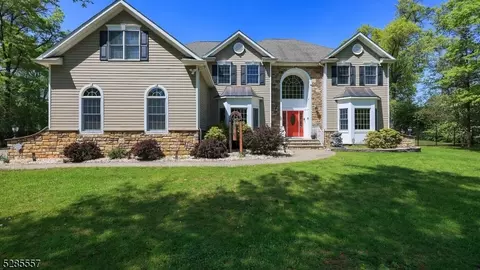 868 Dow Rd, Bridgewater, NJ 08807