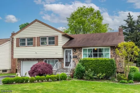 753 Andover Rd, Union, NJ 07083