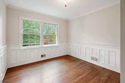 32 Hillside Ter, Summit, NJ 07901 photo 17