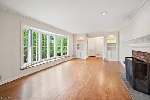 32 Hillside Ter, Summit, NJ 07901 photo 8