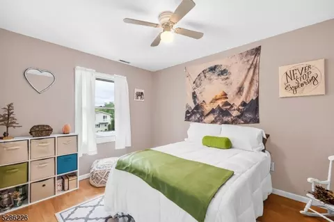 75 Bergen Ave, Wanaque Boro, NJ 07420 photo 31