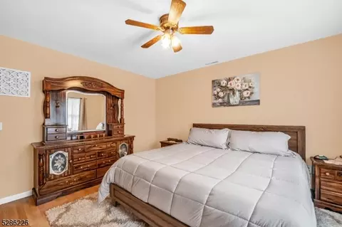 75 Bergen Ave, Wanaque Boro, NJ 07420 photo 22