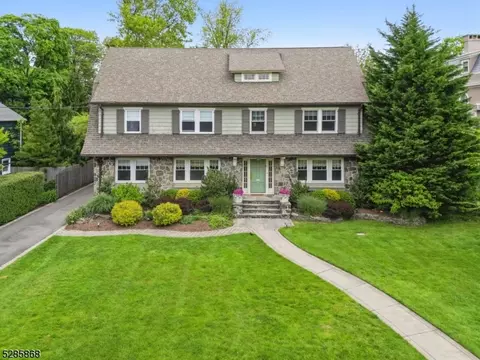 187 Gates Ave, Montclair, NJ 07042