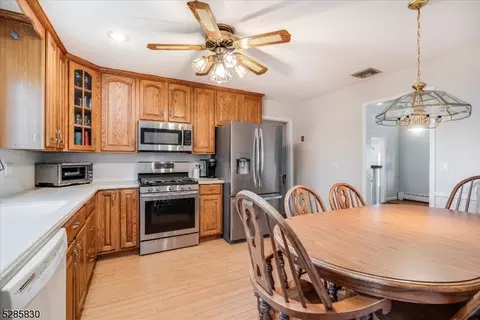 8 Nathan Way, Wayne, NJ 07470 photo 13