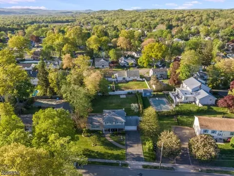 8 Nathan Way, Wayne, NJ 07470 photo 35