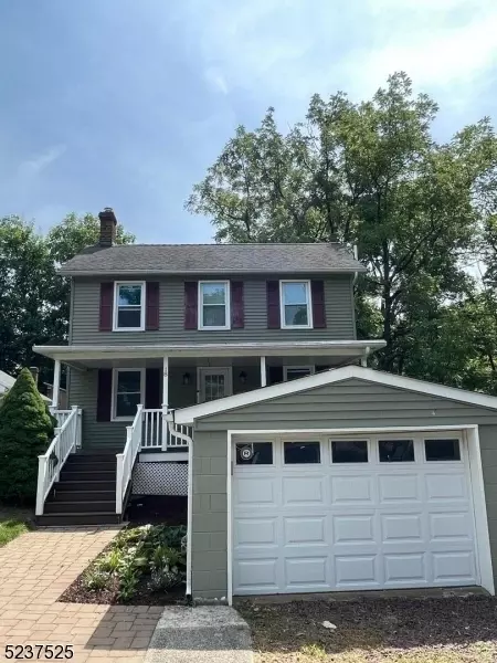 18 Mackenzie Rd, Hampton, NJ 08827