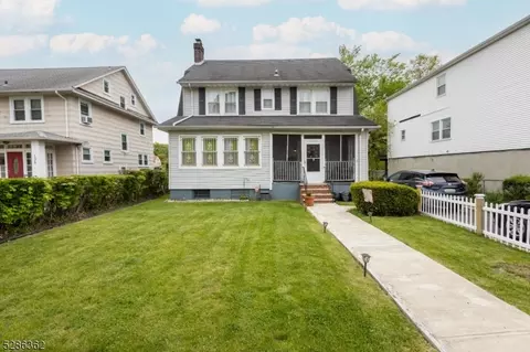 130 Glenwood Ave, East Orange, NJ 07017