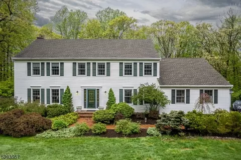 11 James Rd, Randolph, NJ 07869