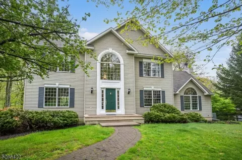51 Waters Edge, Sparta, NJ 07871
