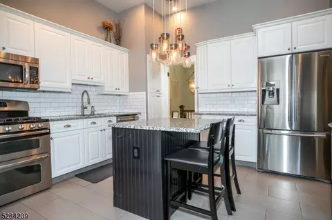 12 Marlo Rd, Wayne, NJ 07470 photo 13
