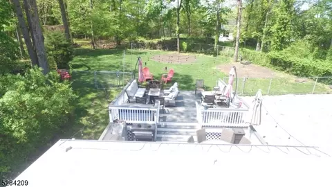 12 Marlo Rd, Wayne, NJ 07470 photo 33