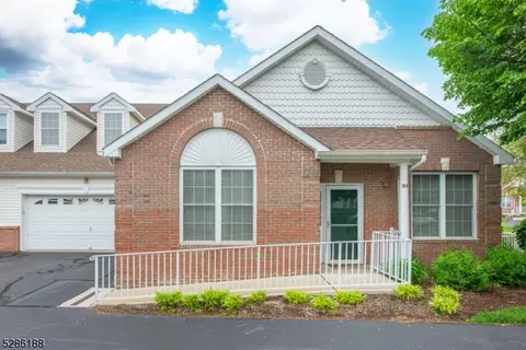 59 Samson Dr, Flemington, NJ 08822