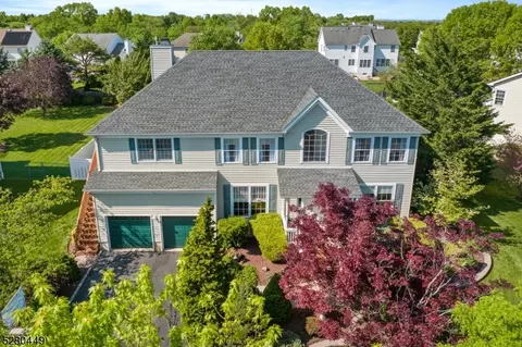 59 Van Zandt Dr, Hillsborough, NJ 08844