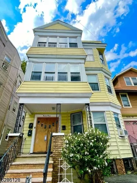 93 21st St, Irvington, NJ 07111