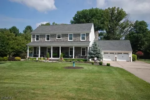 13 Gates Rd, Somerville, NJ 08876
