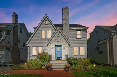 3 Rutgers St, Maplewood, NJ 07040