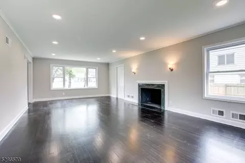1091 Kenyon Ave, Plainfield, NJ 07060 photo 5